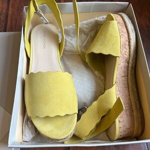 Marc Fisher Suede Platform Sandals. Size 10. Yellow-Green suede.